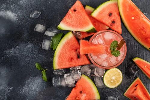 吃瓜吃多了的视频素材,揭秘热门视频素材背后的吃瓜故事