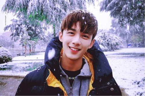 导演吃瓜吴磊视频大全集,揭秘影视幕后趣事与青春成长