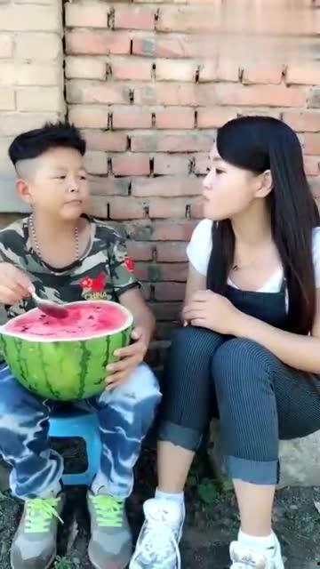 叫儿媳妇回家吃瓜视频