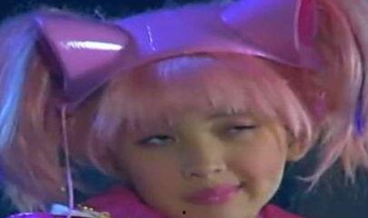 丑女吃哈密瓜搞笑视频,太搞笑了！