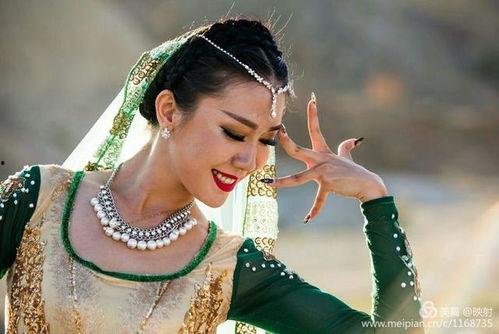 新疆姑娘吃籽瓜视频大全