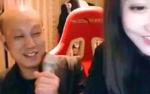 爸妈偷听我心声吃瓜视频,吃瓜视频揭秘亲子关系新现象